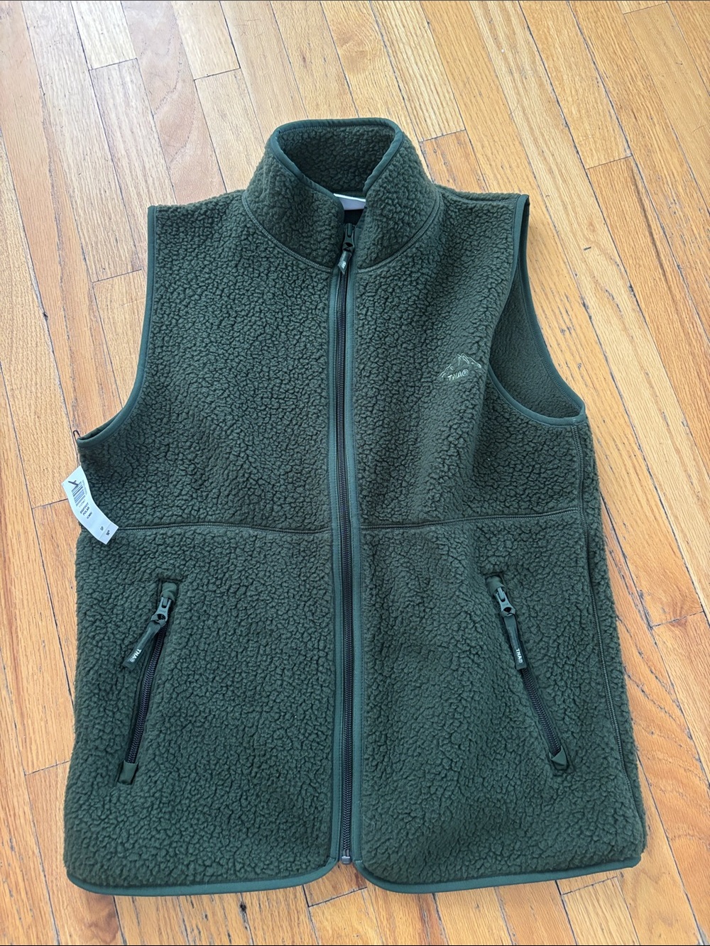 NWT TNA polar fleece vest